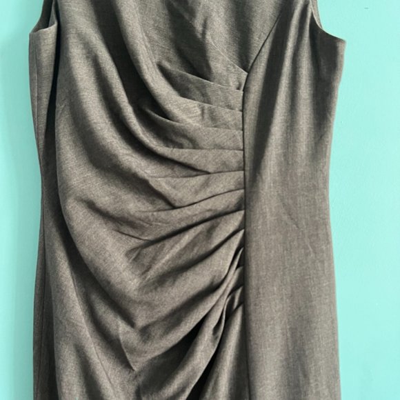 NWOT Calvin Klein Wear To Work Pleated Sleeveless Gray Dress Size 6 - Picture 2 of 5